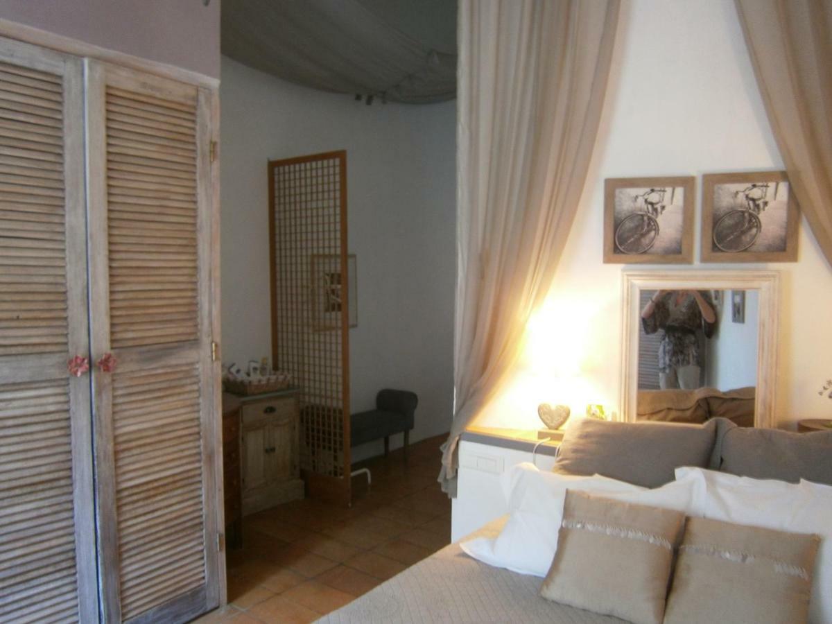 Bed and Breakfast Les Aiguieres En Provence Suze-la-Rousse Zewnętrze zdjęcie