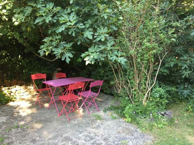 Bed and Breakfast Les Aiguieres En Provence Suze-la-Rousse Zewnętrze zdjęcie