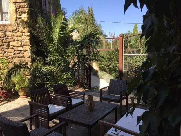 Bed and Breakfast Les Aiguieres En Provence Suze-la-Rousse Zewnętrze zdjęcie
