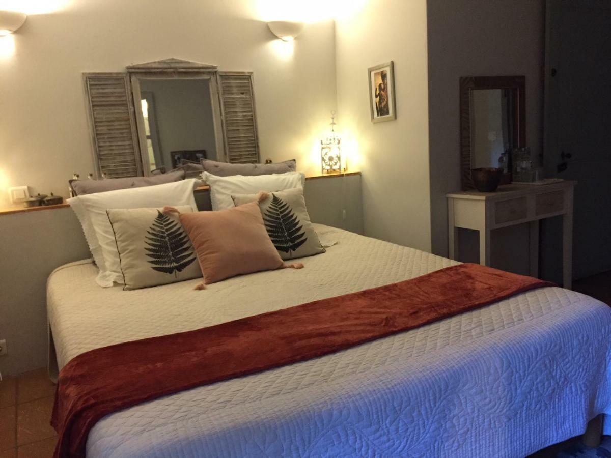 Bed and Breakfast Les Aiguieres En Provence Suze-la-Rousse Zewnętrze zdjęcie