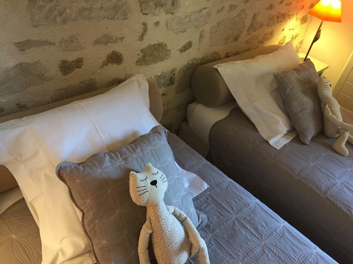Bed and Breakfast Les Aiguieres En Provence Suze-la-Rousse Zewnętrze zdjęcie