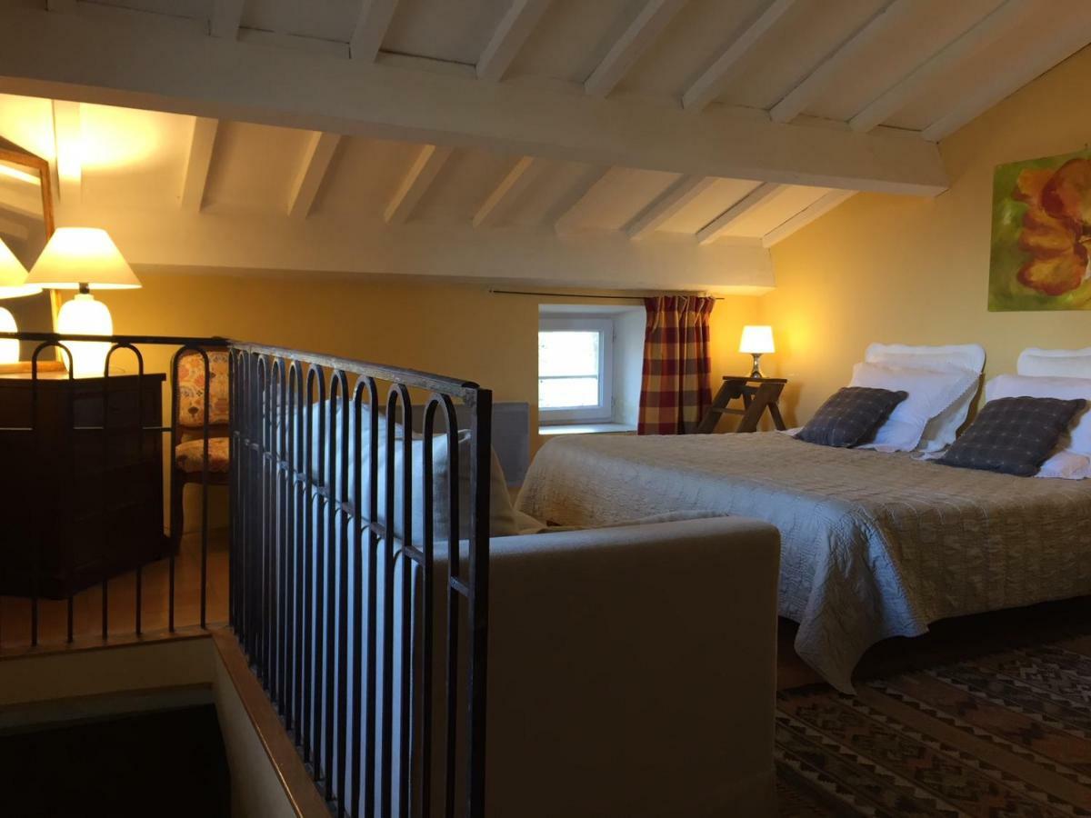 Bed and Breakfast Les Aiguieres En Provence Suze-la-Rousse Zewnętrze zdjęcie